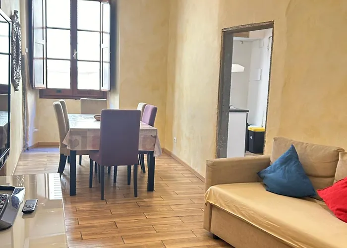 Leonardo's Signoria Flat By Florencehospitality Florens
